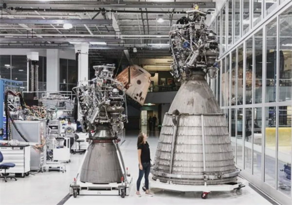 为“登陆火星”做好准备！SpaceX已造出近400台地表最强火箭发动机
